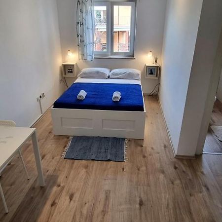 Apartamento Tiny Studio Big Living Rovinj Exterior foto